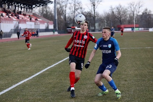 Донские клубы забили на троих девять мячей  